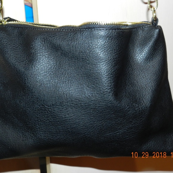 one zip bag